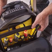 Mochila com rodas Stanley | Casa Alves